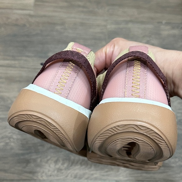 Madewell Tan and Pink Sneakers - Picture 7 of 10